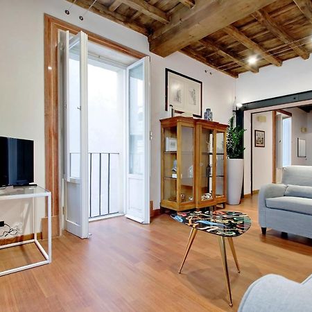Appartamento Ych-Farnese Charme Roma Esterno foto