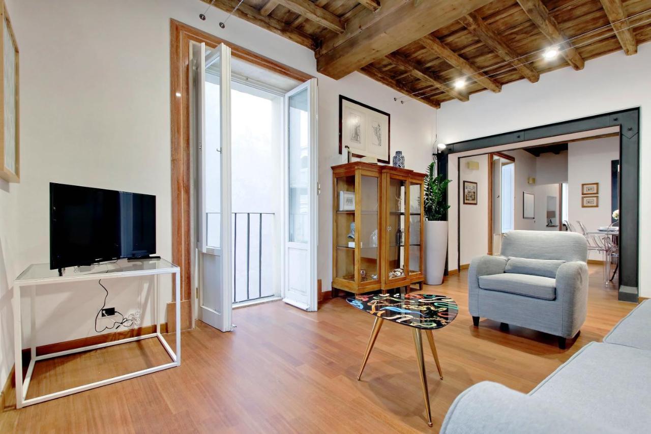 Appartamento Ych-Farnese Charme Roma Esterno foto