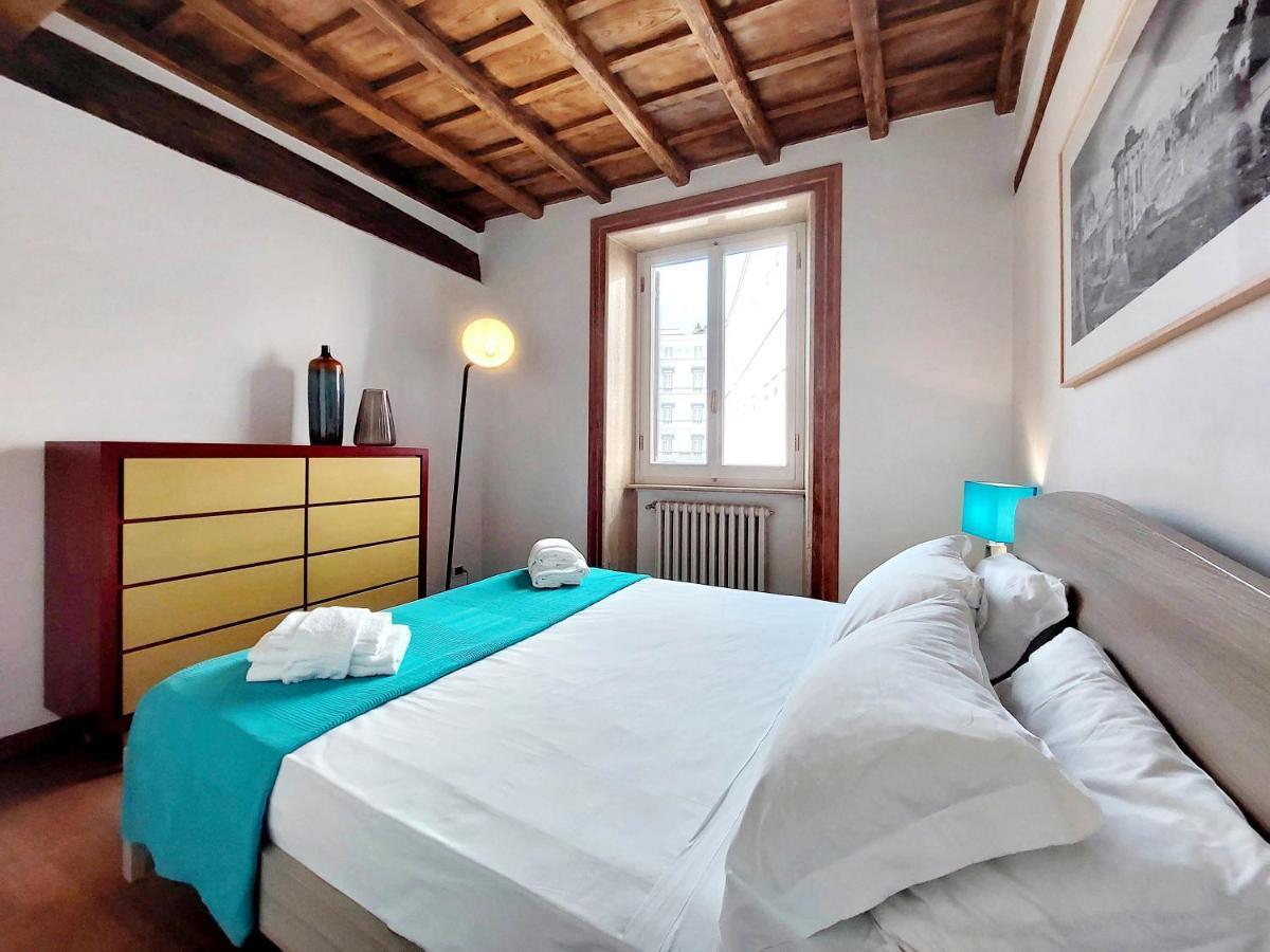 Appartamento Ych-Farnese Charme Roma Esterno foto