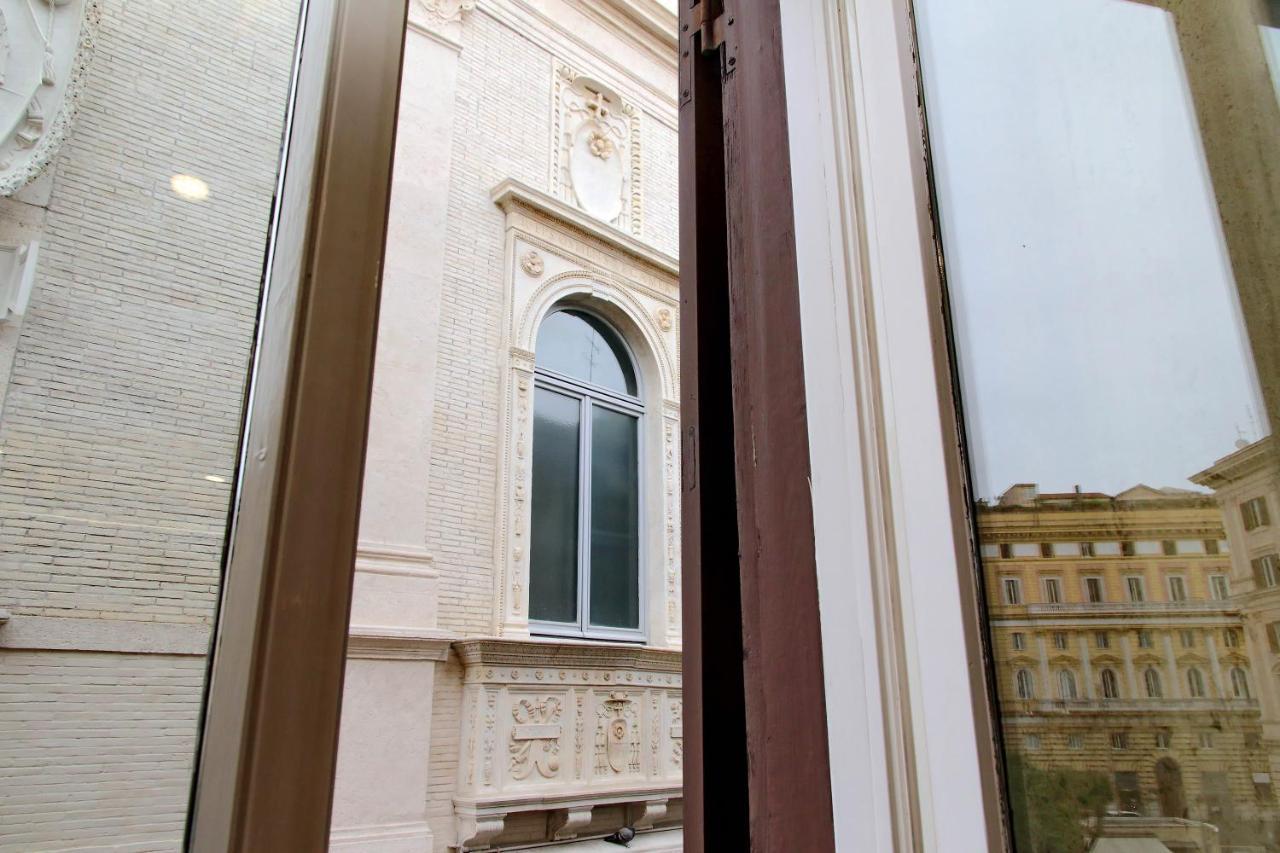 Appartamento Ych-Farnese Charme Roma Esterno foto